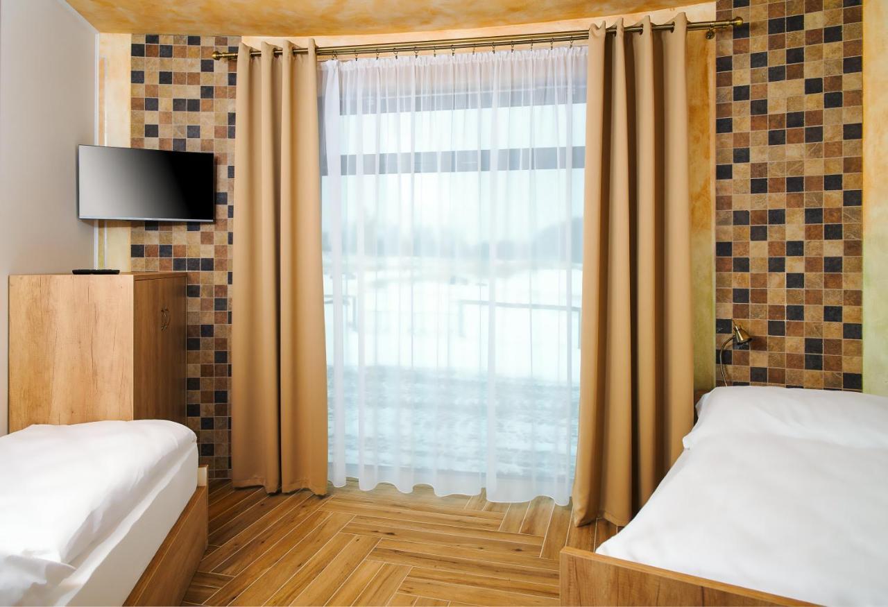 Hotel Dymnik Rumburk Exterior photo
